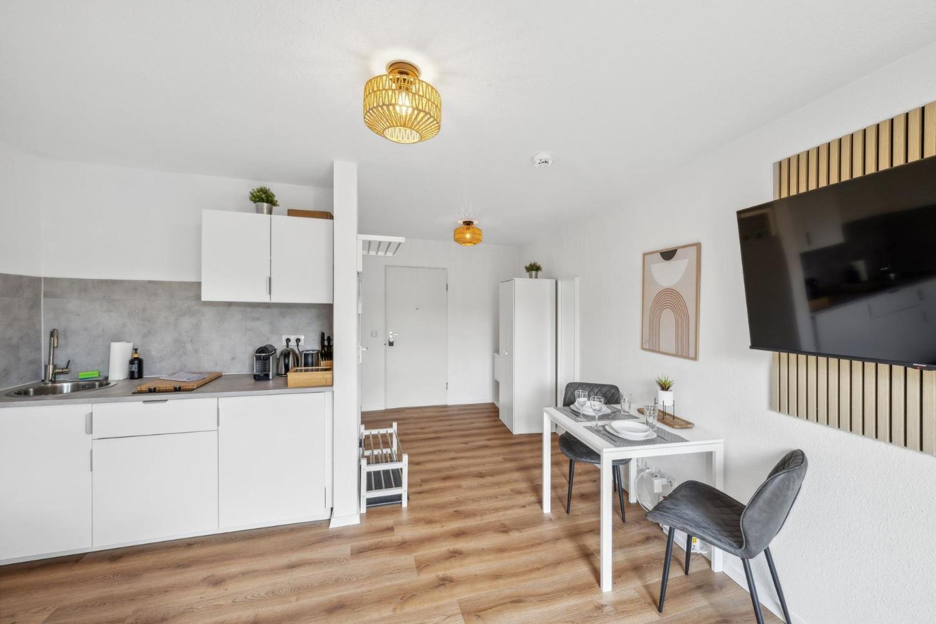 Andriss - Study & Work Apartments - Wifi - Kitchen Kaiserslautern Exteriör bild